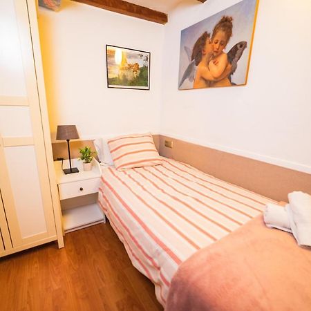 Rustic Poble Sec Apartment バルセロナ エクステリア 写真