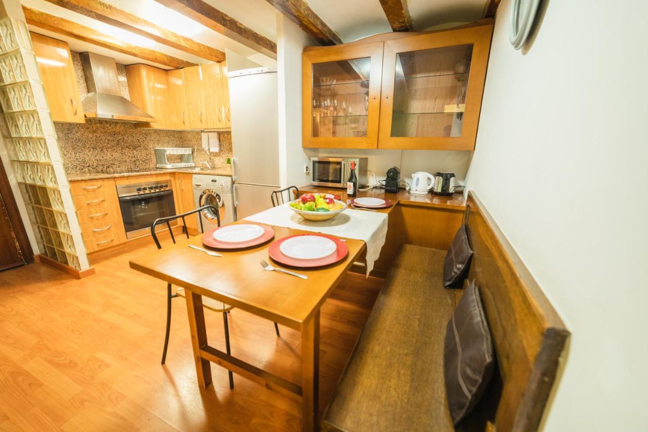 Rustic Poble Sec Apartment バルセロナ エクステリア 写真