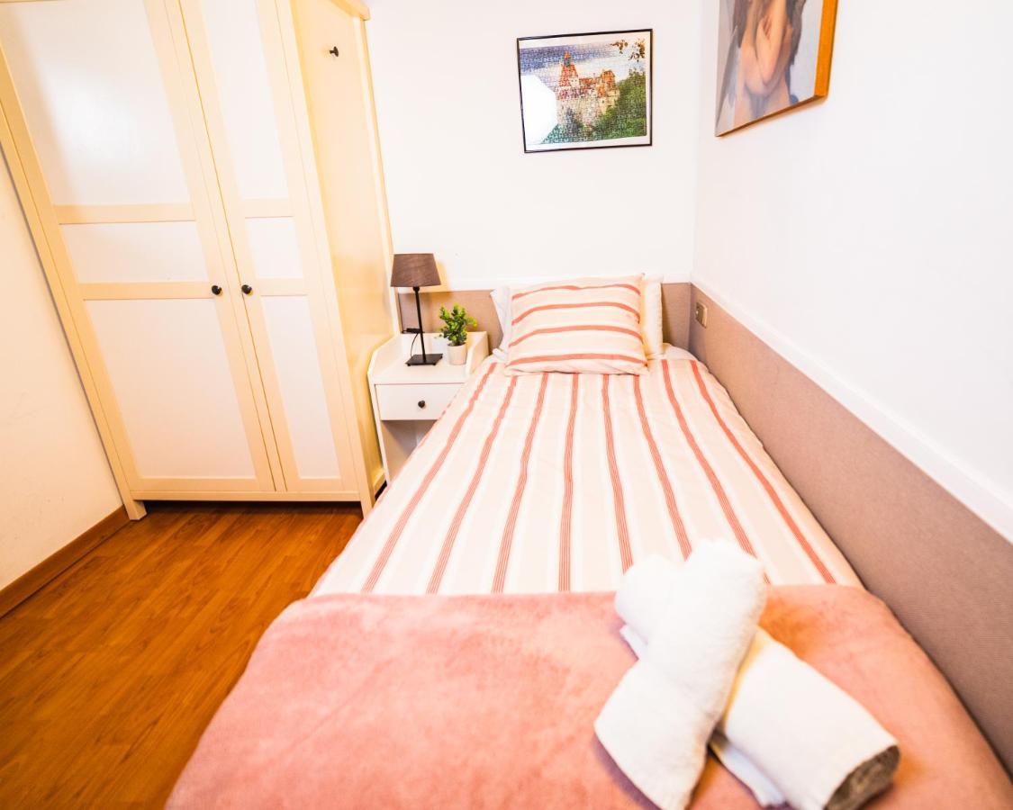 Rustic Poble Sec Apartment バルセロナ エクステリア 写真